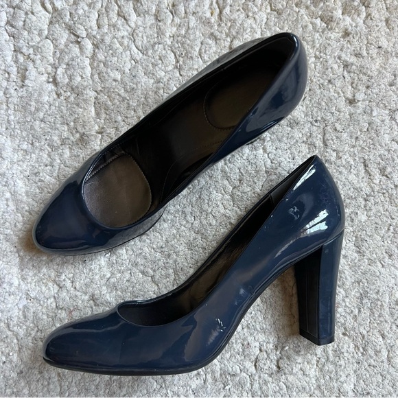 Calvin Klein NAVY High Gloss “Olive” Heels Patent Leather Pumps 10M - Picture 13 of 13